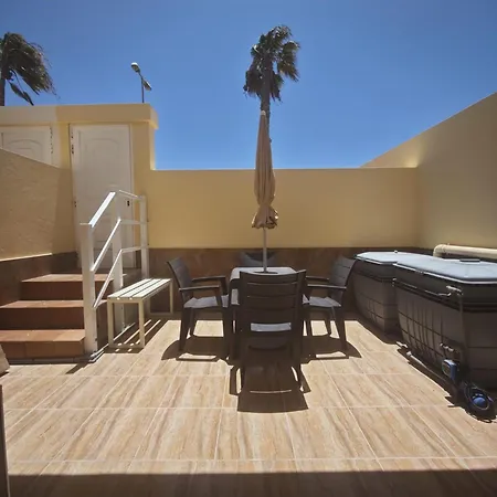 Casa Tropical * Коста Калма